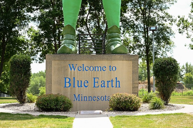 Optometrist-Blue Earth, Minnesota